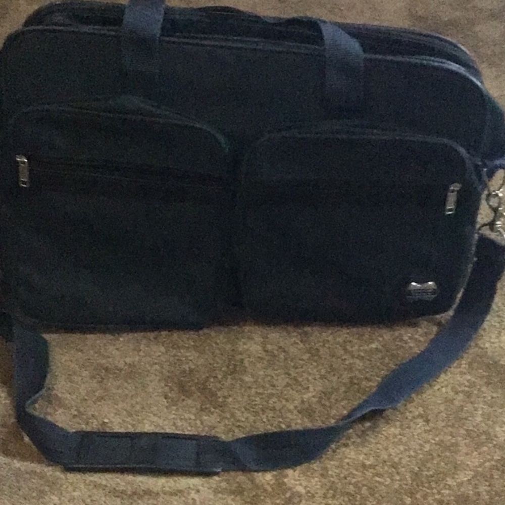 American tourister 13” x 19” carryon